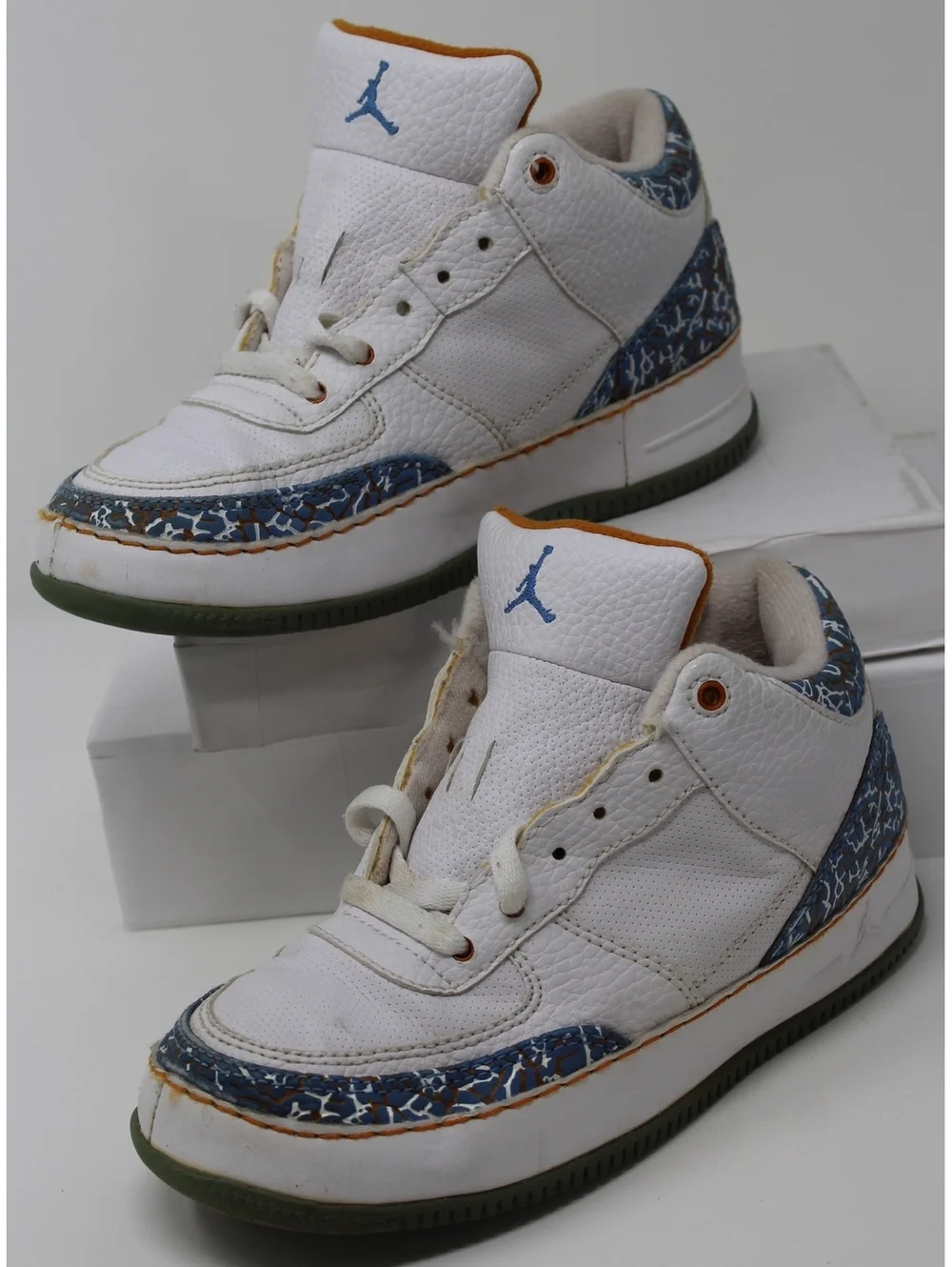 Nike Air Jordan Pre-School AJF 3 Shoes Size 13 C 323948-141 White Blue Orange